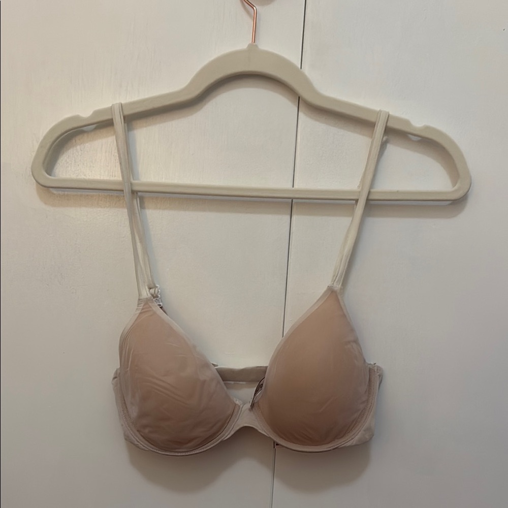 Victorias Secret Pale Pink and Cream Bra